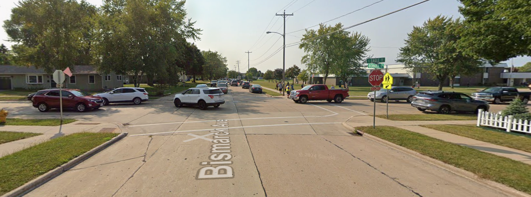 Bismarck Ave / S Eagle St