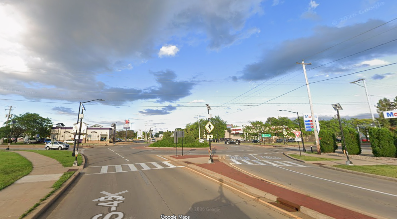 W Murdock Ave / Jackson St